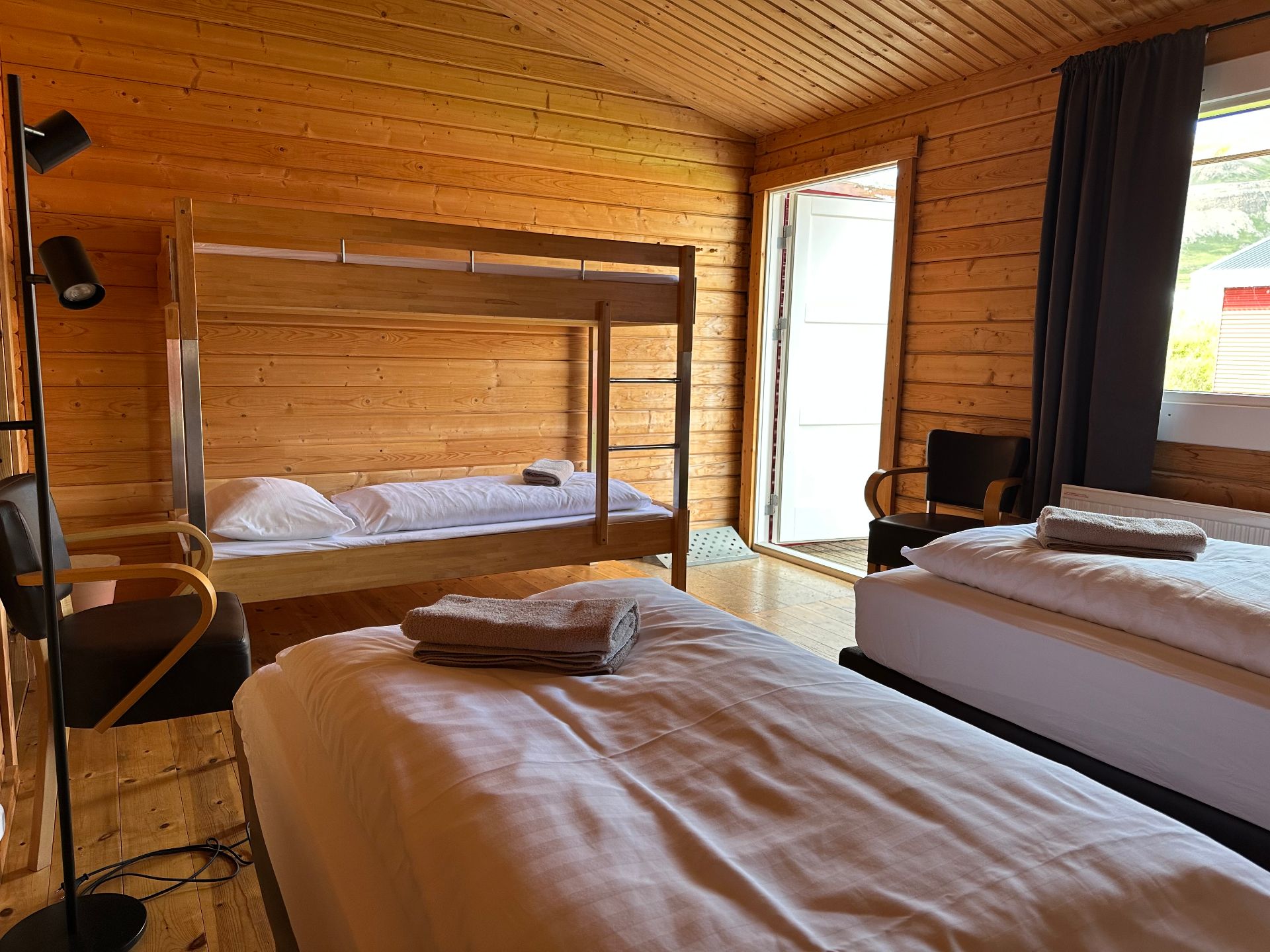 Family Quadruple Room at Álfheimar Country Hotel – photo 5