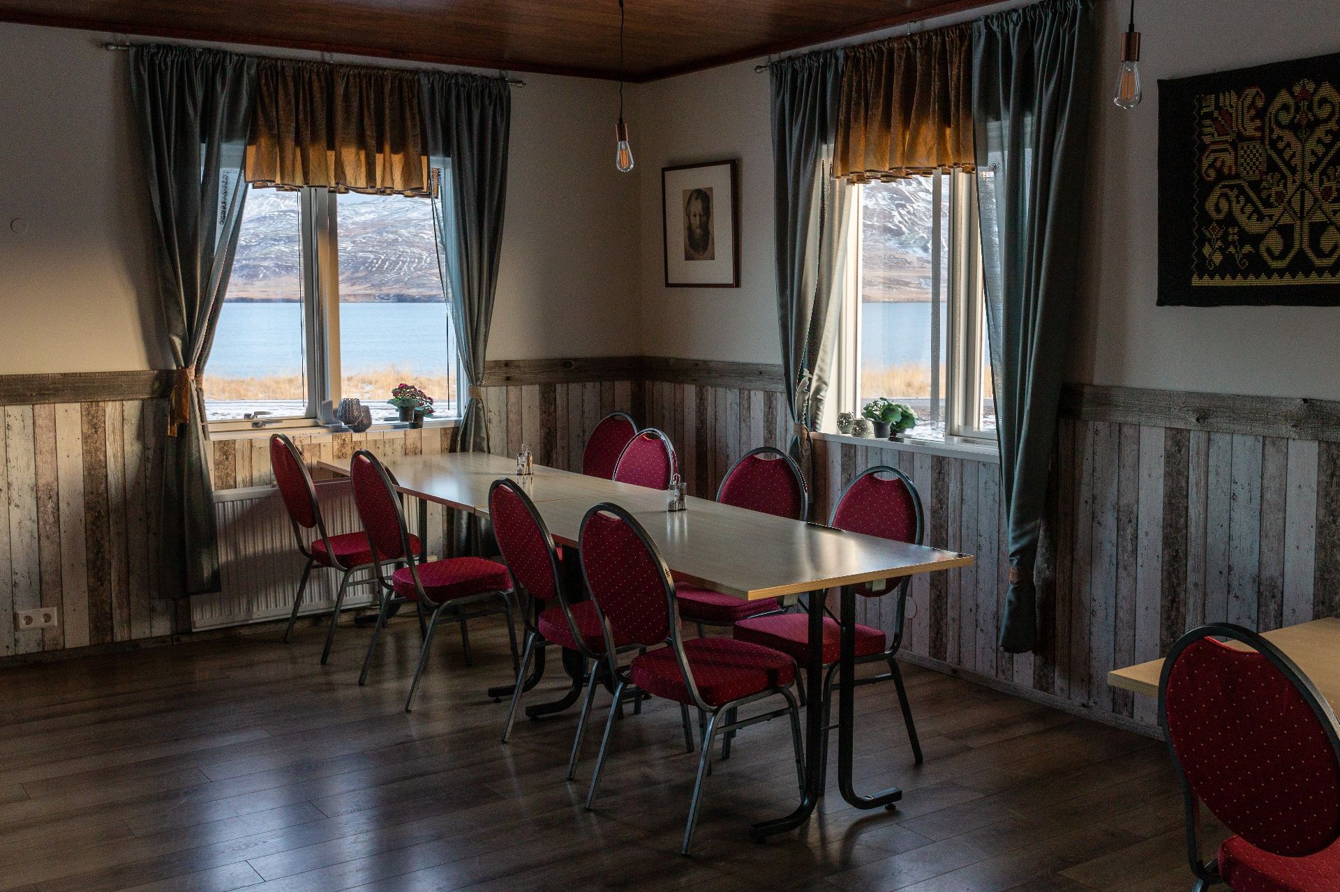 Álfheimar Restaurant 1