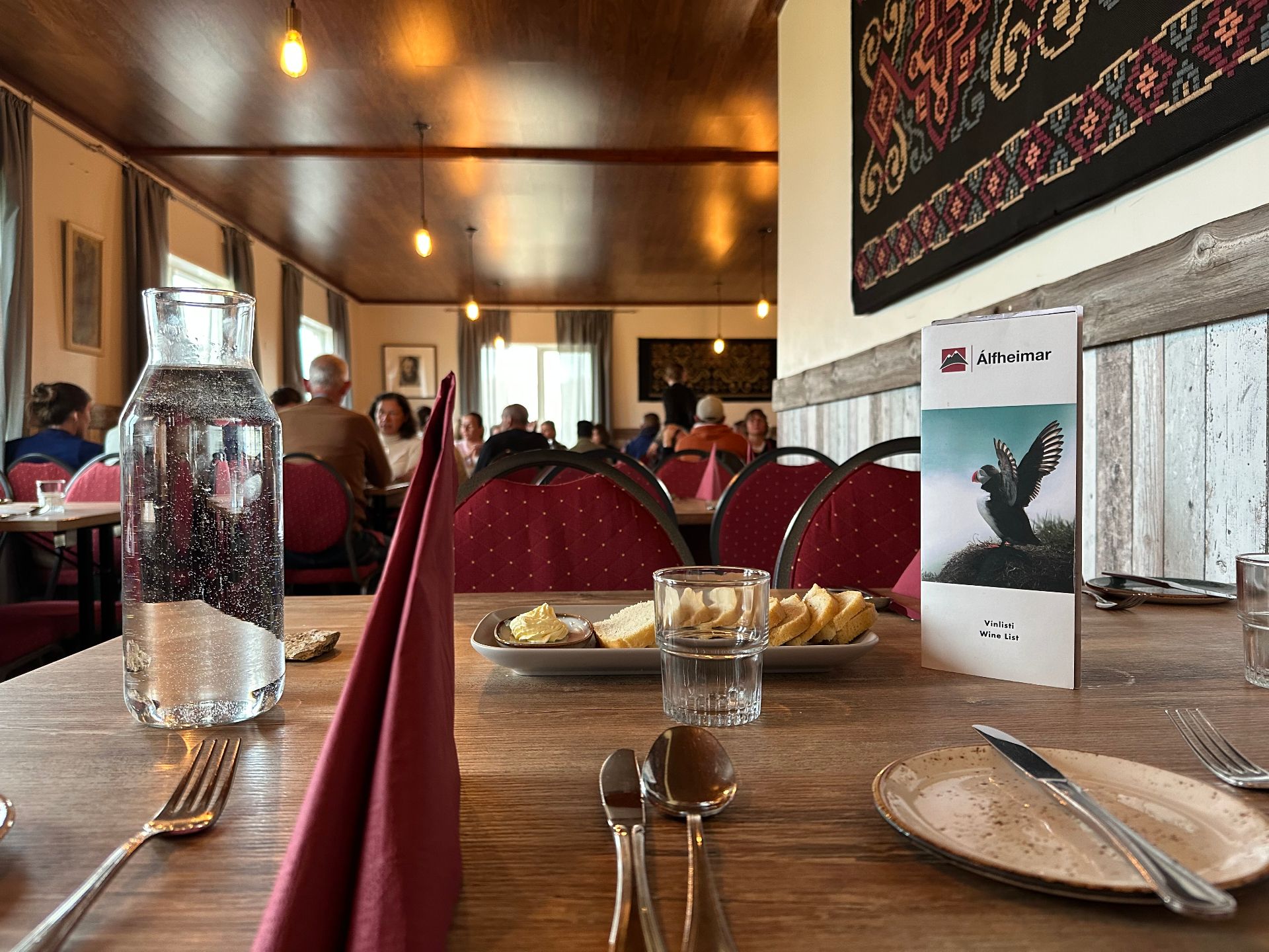 Álfheimar Restaurant 4